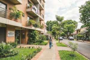 Modernes Wohnviertel in Villa Morra, Asunción, Paraguay